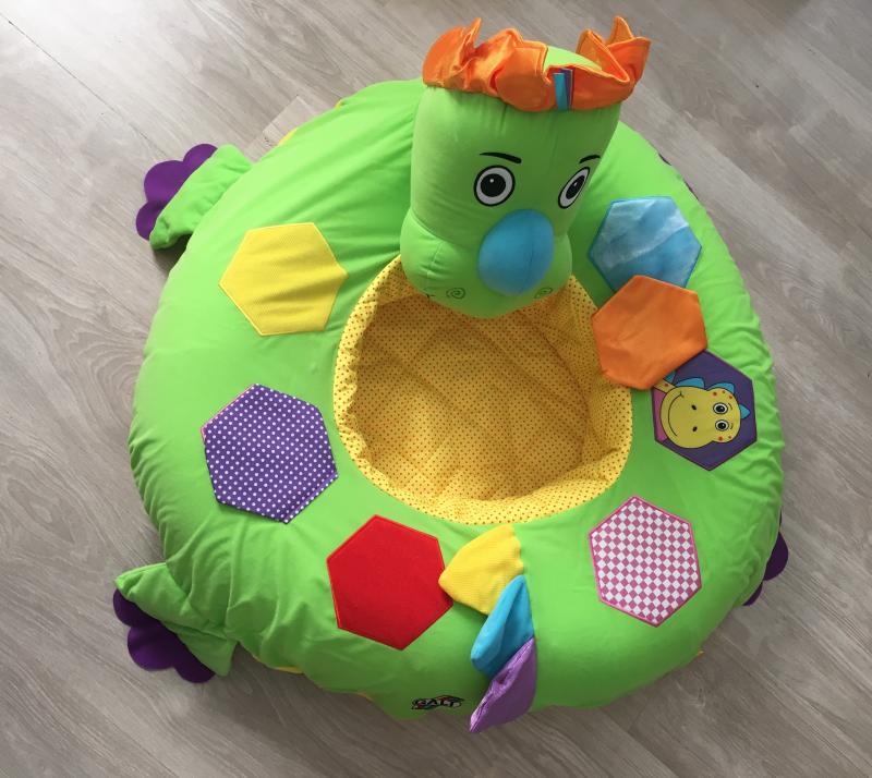 Playnest dino sales