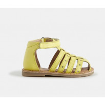 Sandali multifasce in cuoio con velcro